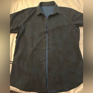 Lululemon men’s button down shirt. Size M